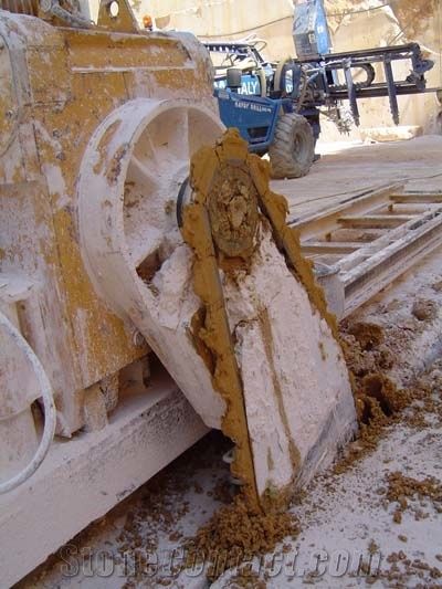 Chain Saw Machine Mod. ST 300 VH