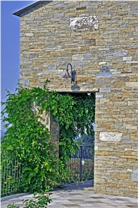 Pietra Di Luserna Gialla Walling, Pietra Di Luserna Gialla Yellow Quartzite Walling