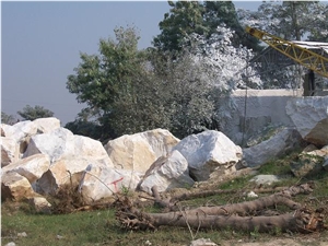 Marble Big Boulders with Jasper and Lapis Lazuli, Pakistan White Marble