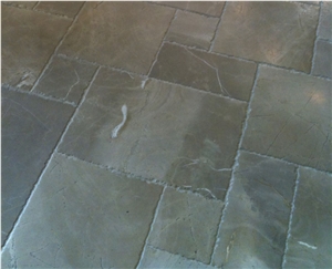 Sierra Elvira Opus Romano/ Versailles Pattern, Sierra Elvira Limestone Tiles