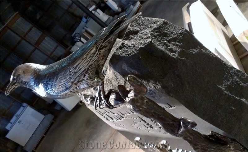 Granite & Stainless Steel Monument/Memorial, Black Granite Monument