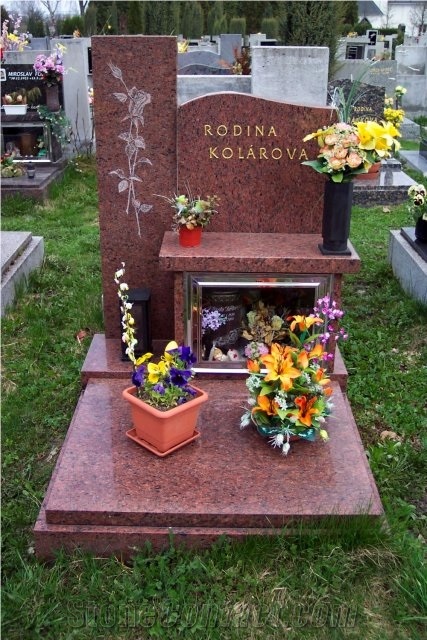 Vanga Red Granite Monument