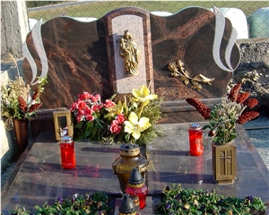 Indian Aurora Granite Monument