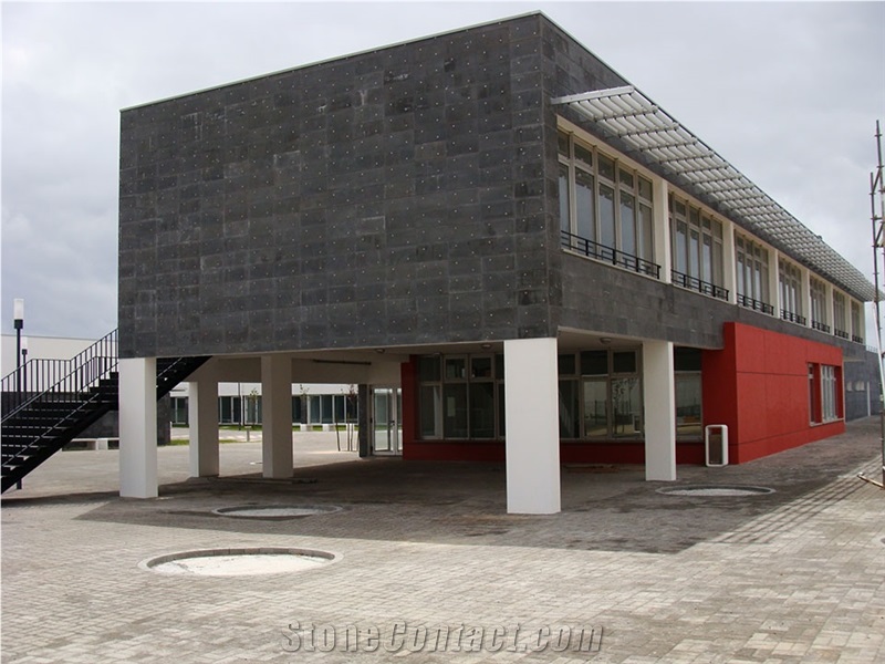 Basalto Dos Acores Facade, Exterior Walling, Olivine Grey Basalt Walling
