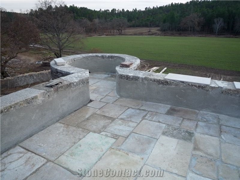 Pierre De Bourgogne Limestone Floor Covering