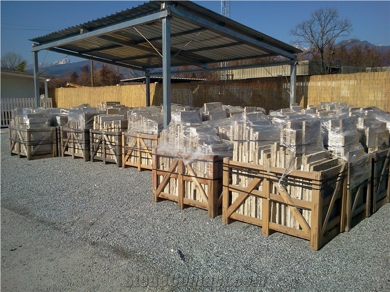 Pierre De Bourgogne Limestone Floor Covering