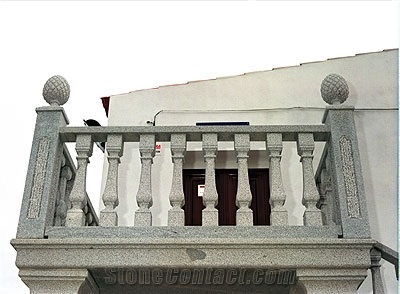 Gris Quintana Balustrades