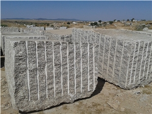 Amarillo Campanario Granite Blocks, Yellow Spain Granite Blocks