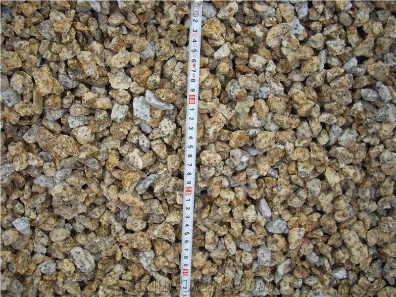 Yellow Granite Pebble Stone