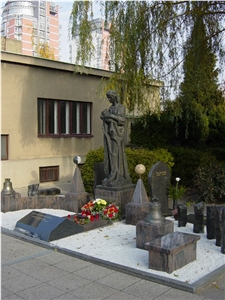 Paradiso Classico Granite Memorial