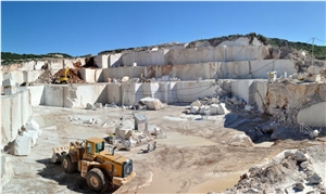 Burdur Beige Marble Blocks