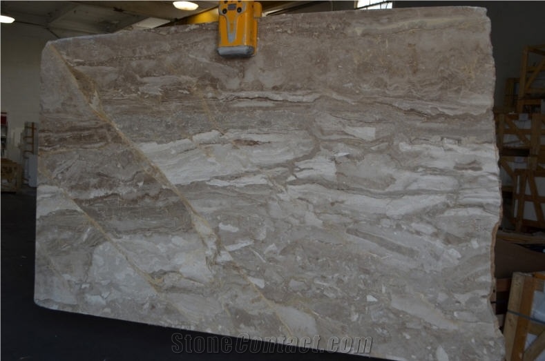 Argolis Gold Limestone Slabs, Carnis Venato Limestone Slabs