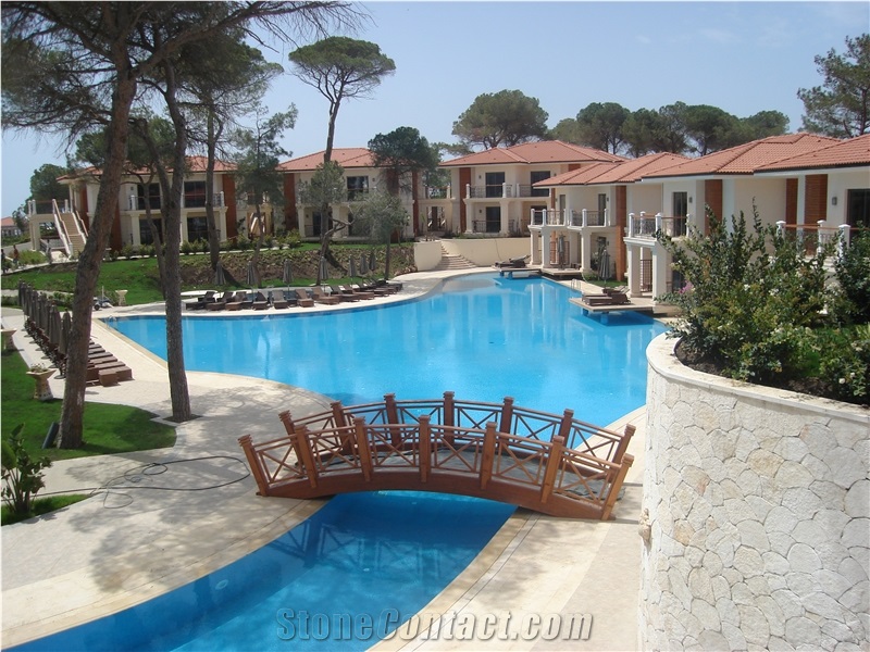 Milky Crema Limestone Swimming Pool Pavers, Coping, Milky Crema Beige Limestone Pool Pavers