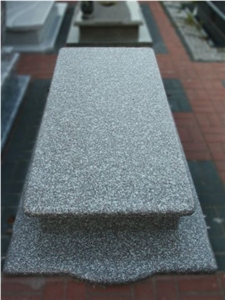 Strigauer Beige Granite Monument