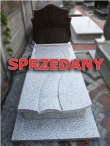Strzegom Granite with Star Ruby Granite Monument, Strzegom Grey Granite Monument