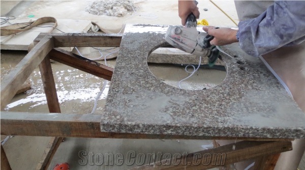 G664 Red Granite Slabs
