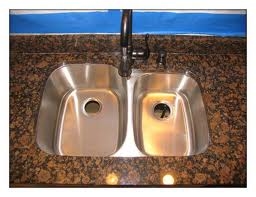 Baltic Brown Refabricated Kitchen Cabinets, Baltic Brown Granite Kitchen Design