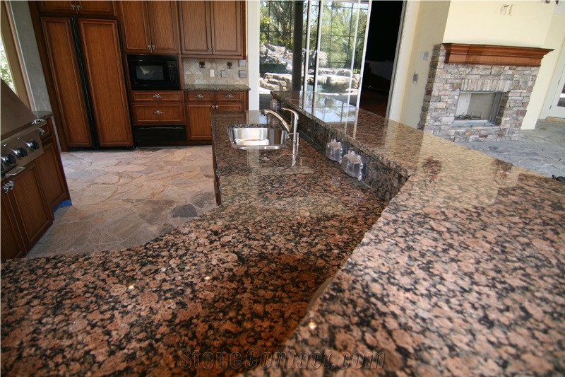 Baltic Brown Refabricated Kitchen Cabinets, Baltic Brown Granite Kitchen Design