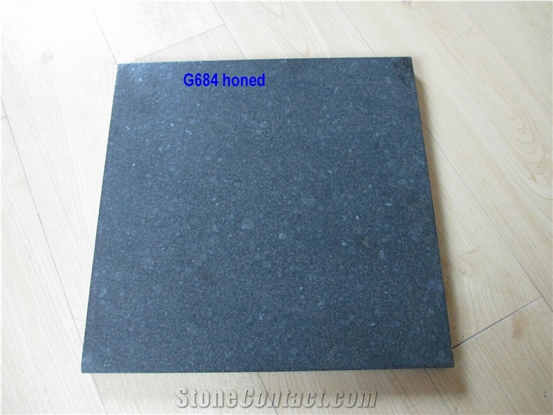 G684 Black Basalt Tile
