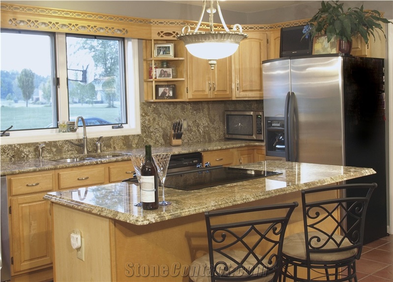 Juparana Pompeii Granite Full Bullnose Edge Counte