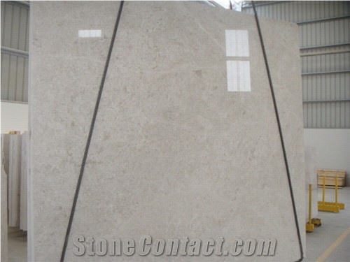 Omani Delicate Cream Marble Slab