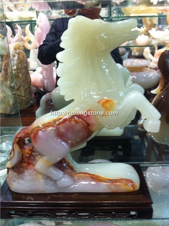 Light Green Onyx Animal Artifacts, Handcrafts