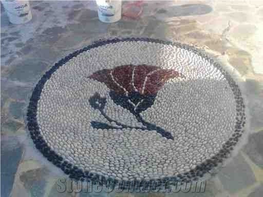 Sea Stone Pebbles Floor Medallion