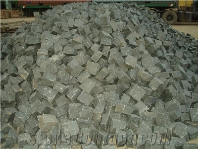 Viet Nam Grey Basalt Cobble Stone