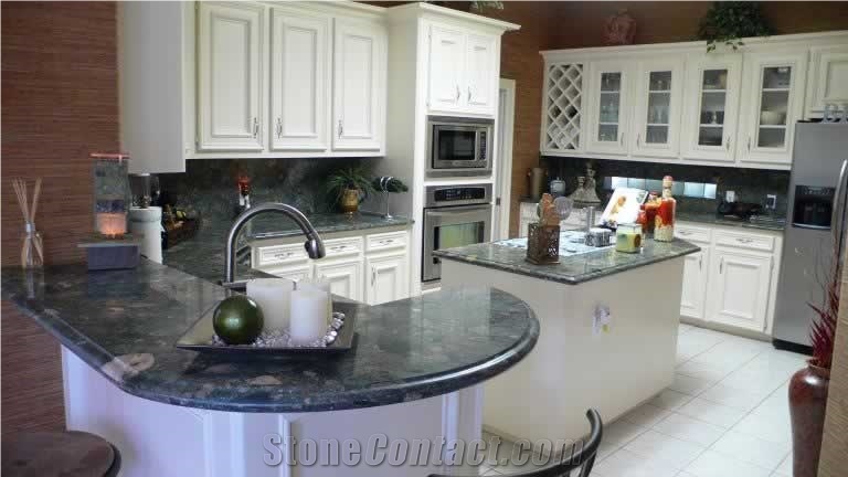 Verde Ciottolo Granite Kitchen Countertop