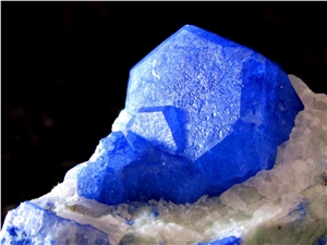 Lapis Lazuli Gemstone