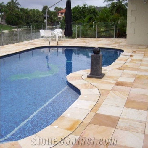 Sandstone Brisbane Column, Building Stones