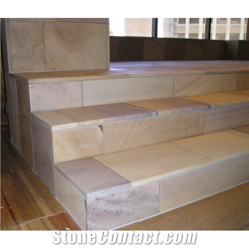 Sandstone Brisbane Column, Building Stones