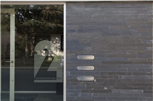China Black Slate Stacked Wall Stone