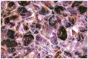 Ametyst Semiprecious Stone