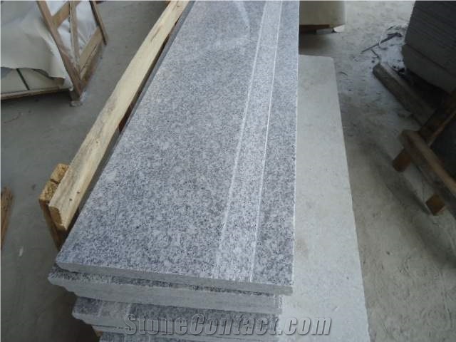 China Light Grey Granite G602 Stairs / Steps/ Staircase with Anti-Slip, Grey Light Granite Stairs / Step with Flamed Anti-Slip