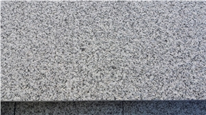 Grey Quintana Cobble Stone, Top Face Bush Hammered and Other Faces Rustic, Gris Quintana Grey Granite Cobble Stone