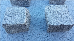 Grey Quintana Cube Stone, Top Face Bush Hammered and Other Faces Rustic, Gris Quintana Granite Cube Stone