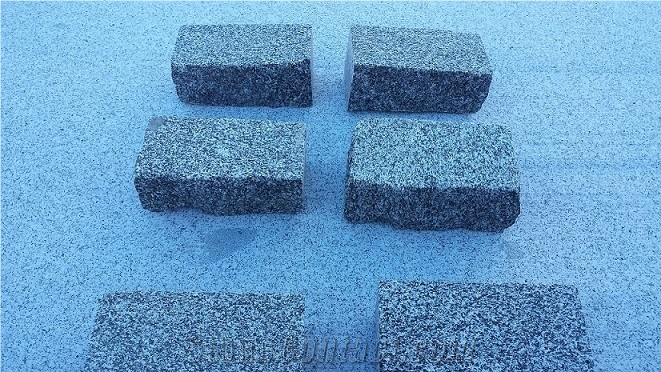 Negro Ochavo Special Cobble Stone Granite, Top Face Bush Hammered and Other Faces Rustic