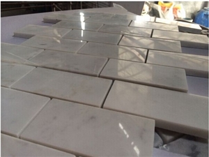 Bianco Carrara Polished Marble Herringbone Mosaic Tile