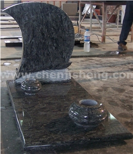 Customized Upright Monuments Granite Monuments Engraved Tombstones With Free Design