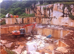 Crema Mori Marble Blocks