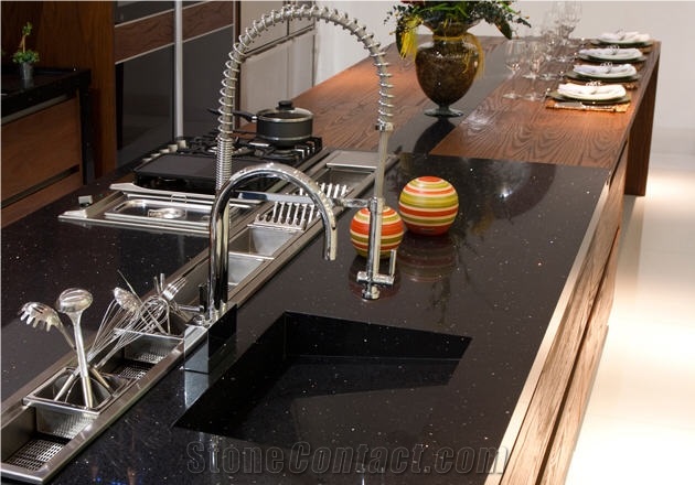 Superficie de Cuarzo Negro Estelar Countertop