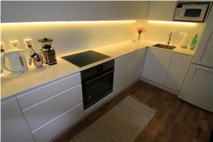 Technistone Crystal Absolut White 12 mm Countertop