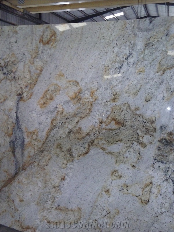 Colonial Gold Granite Slabs, India Yellow Granite