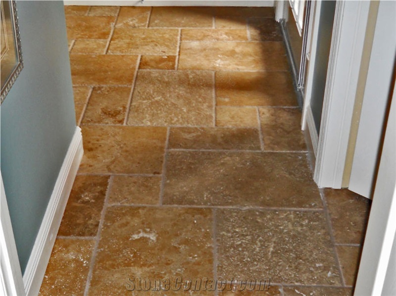French Ashlar Pattern Chiseled Edge Travertine