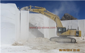 Diplomat (Toji) Marble Block, Iran Beige Marble