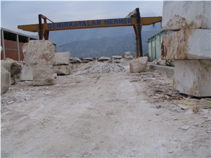 Polyetta Beige Marble Blocks, Turkey Beige Marble