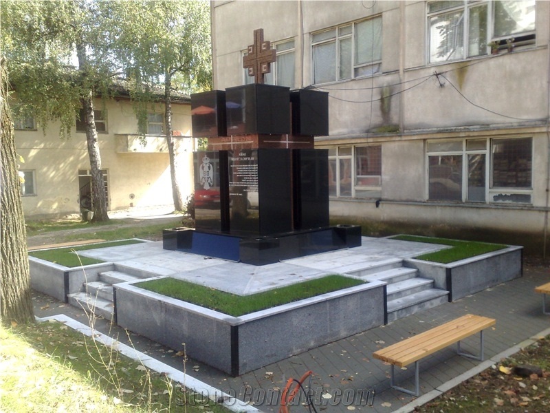 Nero Impala Granite Memorial
