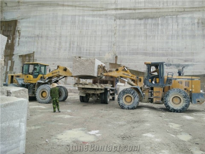 Chinese Peach Blossom Red Granite G687 Tiles, Factory Direct Sale