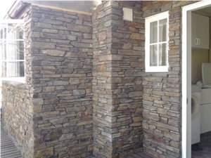 Sel Royal Rust Slate Loose Stone Walling